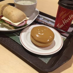 Tim Hortons - Italian sandwich with broccoli soup, Boston creme filled pie and hot chocolate.