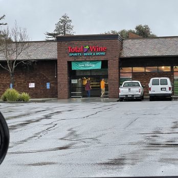 Total Wine & More - Total Wine exterior - Beer, Wine & Spirits Near Me - Corte Madera, California
