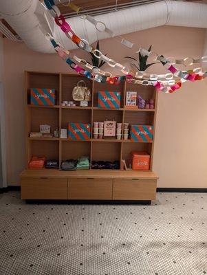 Jeni's Splendid Ice Creams by null