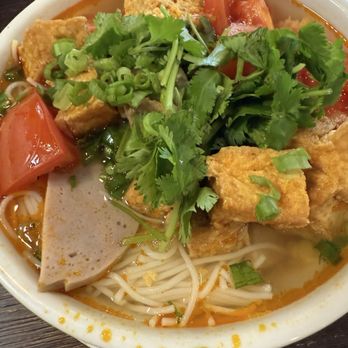 PT Eatery - Bun Rieu Soup - Vietnamese Near Me - San Diego, California