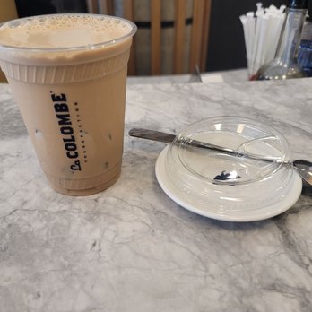 La Colombe Coffee Workshop - Oatmilk Draft Latte - Coffee & Tea Near Me - Chicago, Illinois La Colombe Coffee Workshop - Oatmilk Draft Latte - Coffee & Tea Near Me - Chicago, Illinois