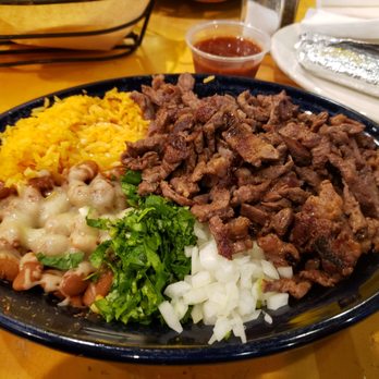 Villa Corona Nut Tree - Plato de Carne - Mexican Near Me - Vacaville, California Villa Corona Nut Tree - Plato de Carne - Mexican Near Me - Vacaville, California