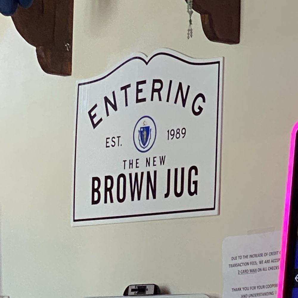 The Brown Jug - Pizza Near Me - Chelsea, Massachusetts