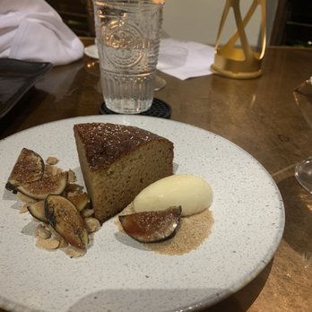 The Banyan Tree - Almond cake - dry. More ice cream would've helped but tiny amount of that as you can see. - Seafood Near Me - Kapalua, Hawaii The Banyan Tree - Almond cake - dry. More ice cream would've helped but tiny amount of that as you can see. - Seafood Near Me - Kapalua, Hawaii