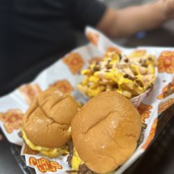 Chris N’ Eddy’s