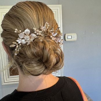 All Dolled Up  - Makeup Artists Near Me - Auburn, California