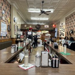 Red Rooster Cafe