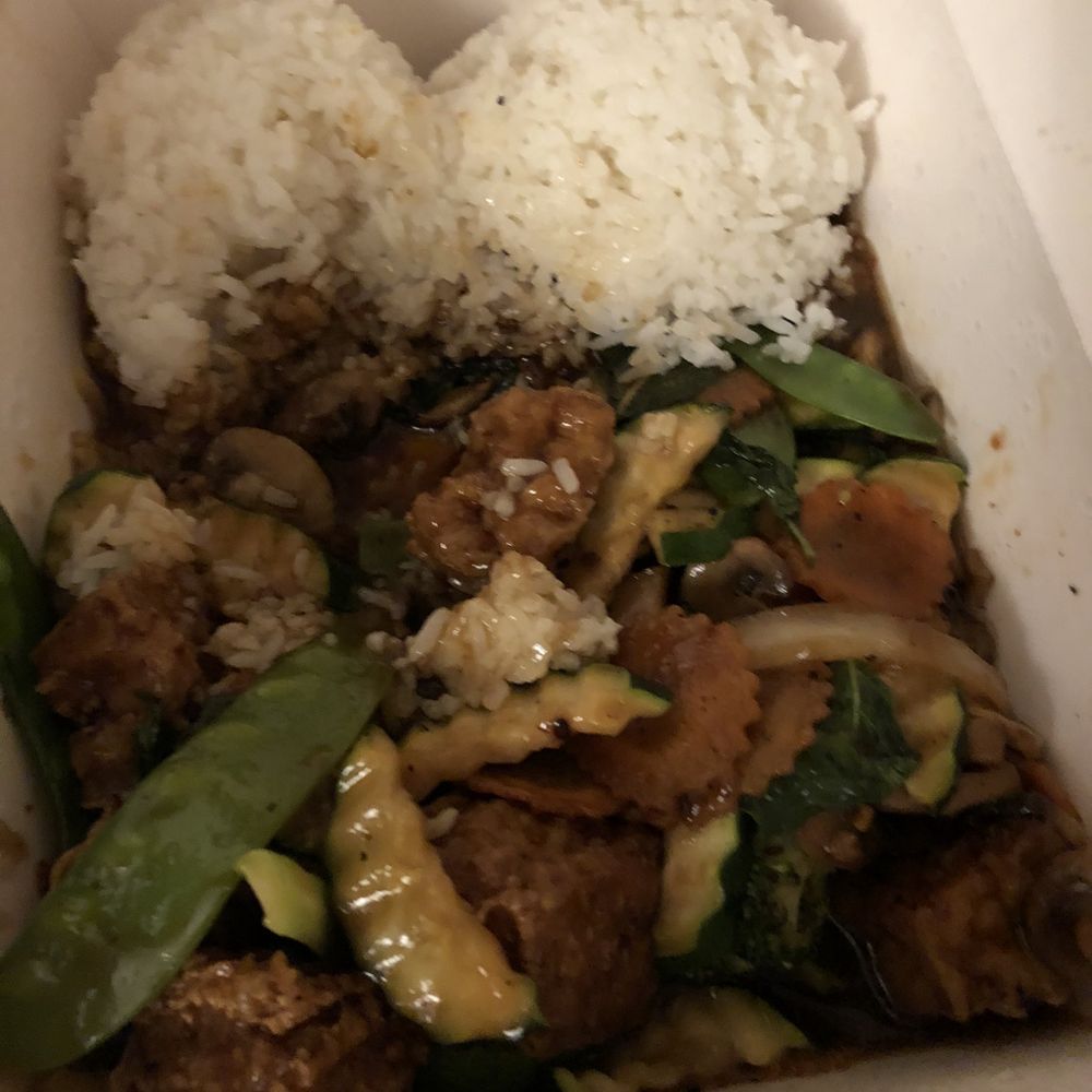 1-2-3 Thai Food - 23. Love Basil (vegetarian version) - Thai Near Me - Port Townsend, Washington