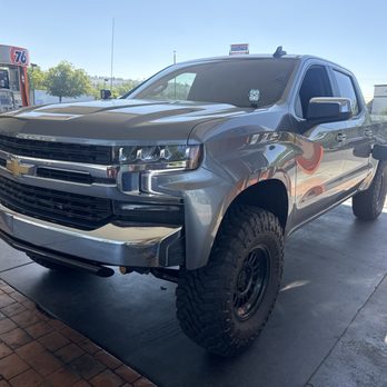 Dirt King Builds - Front bumper , got rid of my ugly stock bumper Can see the suspension love it - Auto Customization Near Me - Santee, California Dirt King Builds - Front bumper , got rid of my ugly stock bumper Can see the suspension love it - Auto Customization Near Me - Santee, California