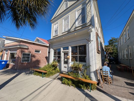 WELTONS TINY BAKESHOP by null