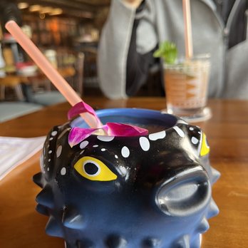 Trader Vic's - Blowfish tiki - Hawaiian Near Me - Emeryville, California Trader Vic's - Blowfish tiki - Hawaiian Near Me - Emeryville, California