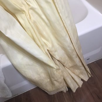 California Suites Motel - Shower curtain hasn't been washed. - Hotels Near Me - Calexico, California California Suites Motel - Shower curtain hasn't been washed. - Hotels Near Me - Calexico, California
