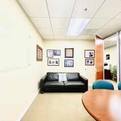 Edward Jones - Financial Advisor: Jonathan M Lising