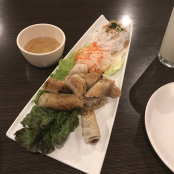 Pho Element - Fried eggroll appetizer! So delicious! - Vietnamese Near Me - San Mateo, California Pho Element - Fried eggroll appetizer! So delicious! - Vietnamese Near Me - San Mateo, California