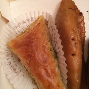 La Rose de Tunis - Baklava - Patisserie/Cake Shop Near Me - Paris, 75 La Rose de Tunis - Baklava - Patisserie/Cake Shop Near Me - Paris, 75