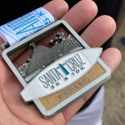 Santa Cruz Half Marathon & 10K Race - Medal 2020