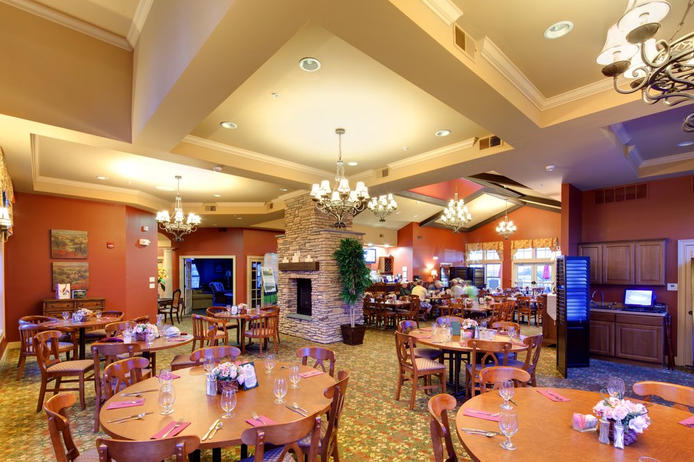 CHAMPION HILLS COUNTRY CLUB RESTAURANT Updated August 2024 675