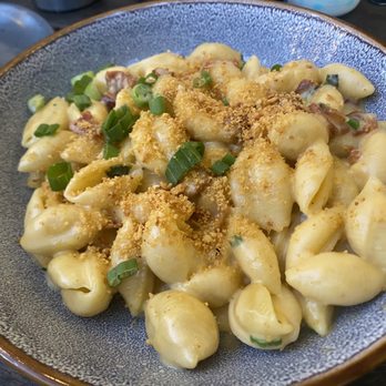 Oscar's Brewing Company - Grown up mac n cheese - Breweries Near Me - Temecula, California Oscar's Brewing Company - Grown up mac n cheese - Breweries Near Me - Temecula, California