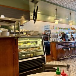 Perly's - Decor