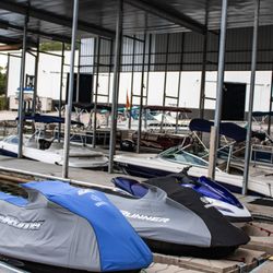 Lakeshore Marina