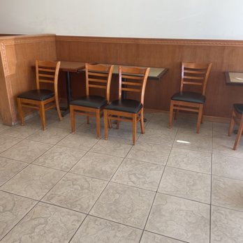 China Kitchen - a table and chairs in a restaurant - Chinese Near Me - Hardeeville, South Carolina China Kitchen - a table and chairs in a restaurant - Chinese Near Me - Hardeeville, South Carolina