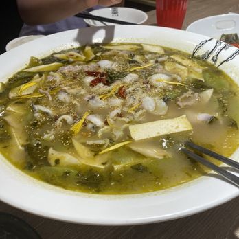 B2J Fish Soup - Fish - Chinese Near Me - Edison, New Jersey