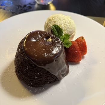 Serena Bistro and Lounge - Lava cake - Seafood Near Me - Staten Island, New York Serena Bistro and Lounge - Lava cake - Seafood Near Me - Staten Island, New York