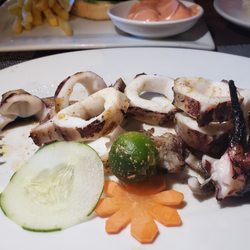 Paraiso Bar & Grill Lobster House