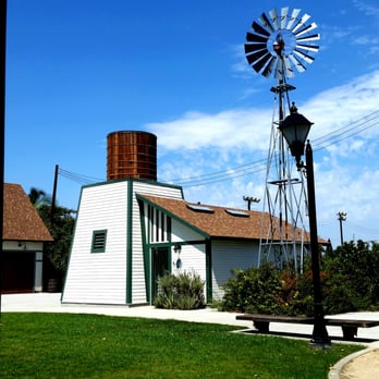Founder's Park - Landmarks & Historical Buildings Near Me - Anaheim, California