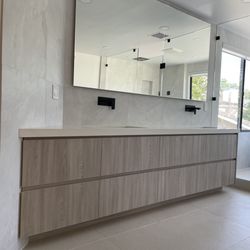 Sawdust Cabinetry and Woodwork - Master bathroom
