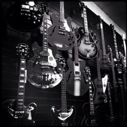 Beau Monde Guitars