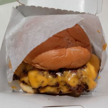 Shake Shack - Burgers Near Me - San Francisco, California