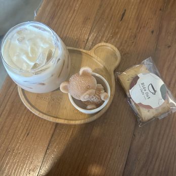 Hide Out Cafe - Gummy Bear (Ice Only) - Cafes Near Me - Rowland Heights, California