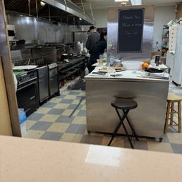 Very clean kitchen!