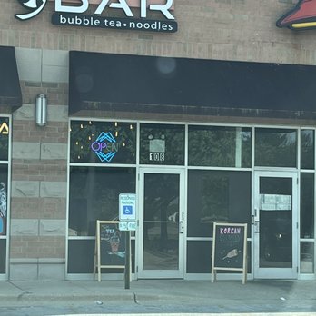 9 Bar - Exterior of restaurant - Bubble Tea Near Me - Aurora, Illinois