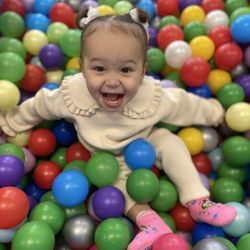 My Gym - Ball pit