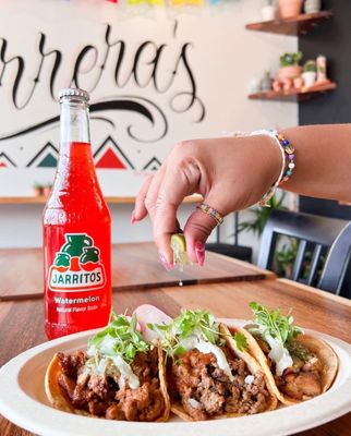 Carrera's Tacos by null