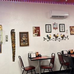 Cozy Corner Cafe