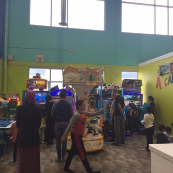 Uplay Edmonton - Game area - Trampoline Parks Near Me - Edmonton, Alberta Uplay Edmonton - Game area - Trampoline Parks Near Me - Edmonton, Alberta