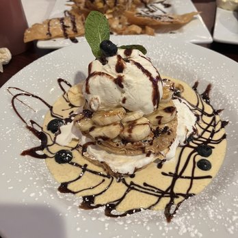 Pig N Pig - Banana Tower - Barbeque Near Me - Fullerton, California Pig N Pig - Banana Tower - Barbeque Near Me - Fullerton, California