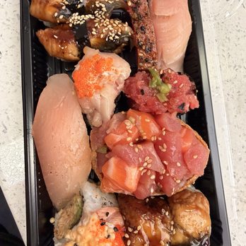 FOB Sushi Bar - Today's pick - Sushi Bars Near Me - Seattle, Washington