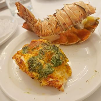 L’Avenue - Lobster tail - French Near Me - Toronto, Ontario
