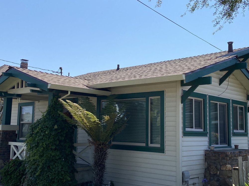 Slide of Urrutia Roofing