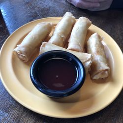 Lin Cuisine - Egg rolls