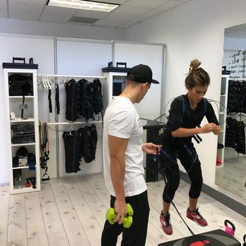 BTrain - some squats @btrainfit - Fitness & Instruction Near Me - Key Biscayne, Florida