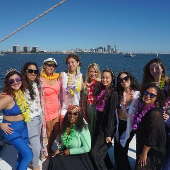 Sailing Bubble - Goddess ride! - Boating Near Me