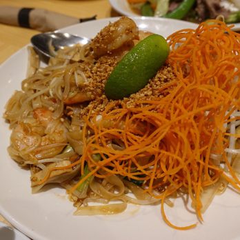 Baan Thai Restaurant - a plate of food - Thai Near Me - Oak Bay, British Columbia Baan Thai Restaurant - a plate of food - Thai Near Me - Oak Bay, British Columbia