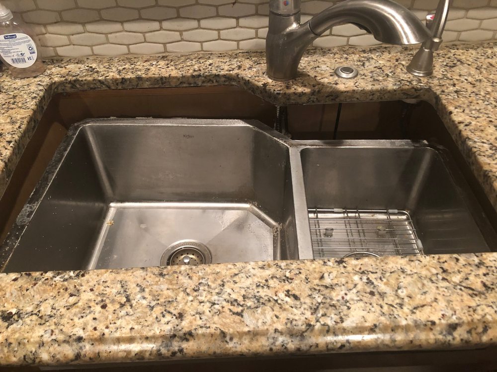 Slide of Unlimited Plumbing & Piping