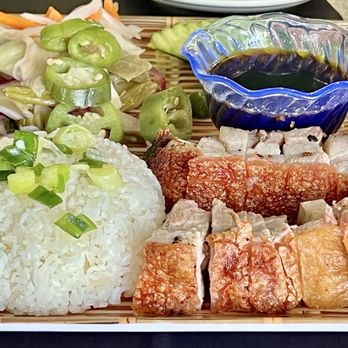 Thọ - The crispy skin on the roast pork is amazing! - Vietnamese Near Me - Seattle, Washington