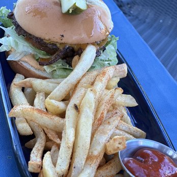 Twisp River Tap House - Smash Burger and Fries - Beer, Wine & Spirits Near Me - Twisp, Washington Twisp River Tap House - Smash Burger and Fries - Beer, Wine & Spirits Near Me - Twisp, Washington